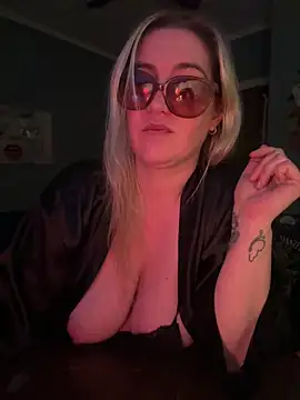 Granlady7 Stripchat cam model