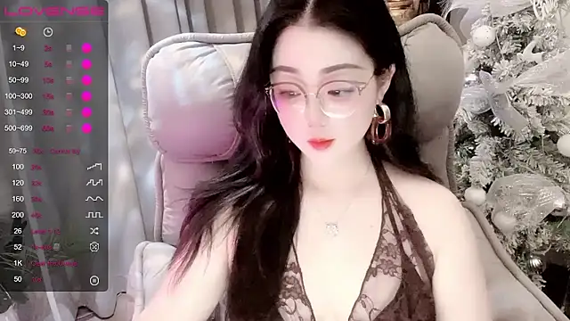 Monica-666888- webcam