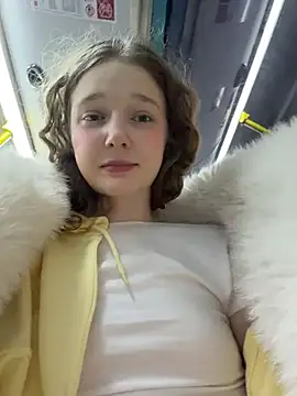  outside_rosy chat room