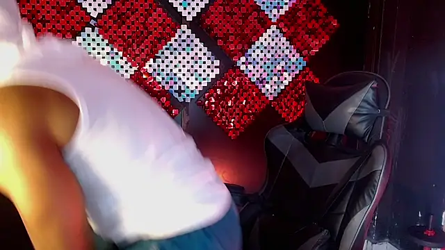 zoriel_bigcock webcam