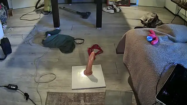 Preview of hornybiboy66