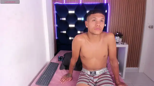 van_angel_ (G young) - 💜🤍Deepthroat with lots of saliva💜🤍