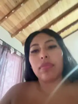 emmyjhonson07 webcam