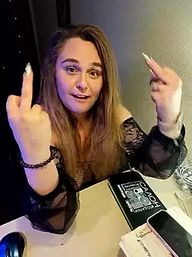 Juicy_PeachLux webcam