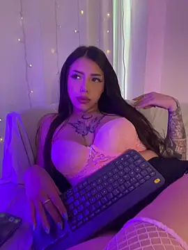 AshleyWinslow webcam