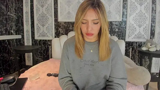 AngelinaAustin webcam