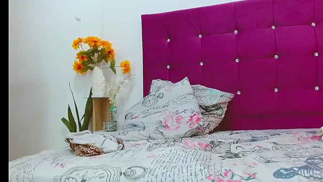 sexy web cam Chantalsemenova1