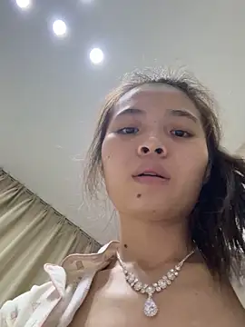 美女Mimiluv1234在线直播