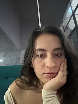 Antonella_Julieta webcam