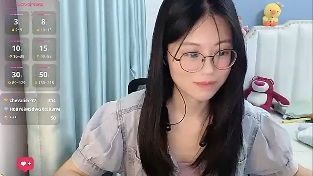 美女Luna-666在线直播