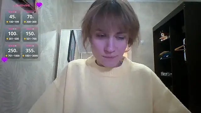 ElenoreHolguin webcam