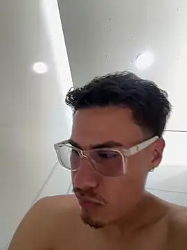 TavoHot_ live sex cam