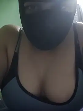 TamilAparna78 webcam