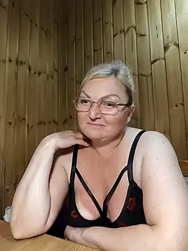 White-Chocolatte webcam