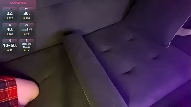 SophieNiktashu webcam