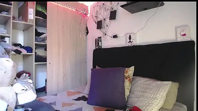 santiago_kiler - Santiago_kiler's free webcam - UK Sex Cams