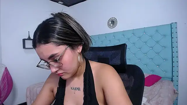 kathe-mills235 webcam