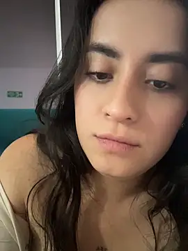 Antonella_Julieta webcam