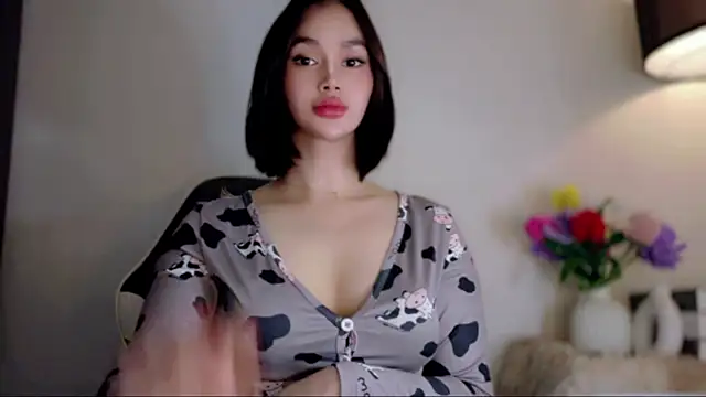 Anna_HollyDoll webcam