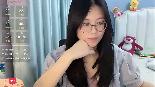 美女Luna-666在线直播