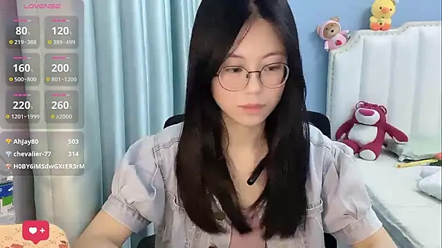 Luna-666 live sex cam