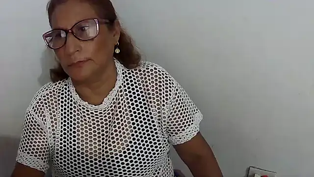 charrysexy1 - Charrysexy1's free webcam - UK Sex Cams