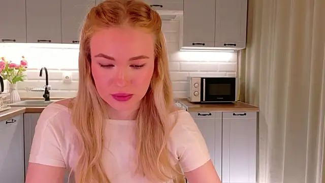 Veronika_Mitchel webcam