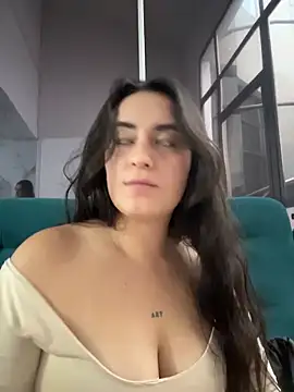 Antonella_Julieta webcam