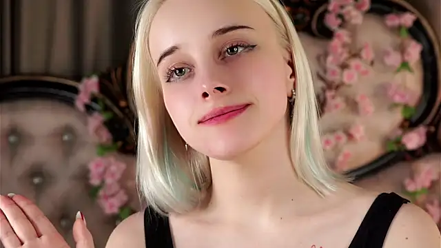 KirstinMcgeady webcam