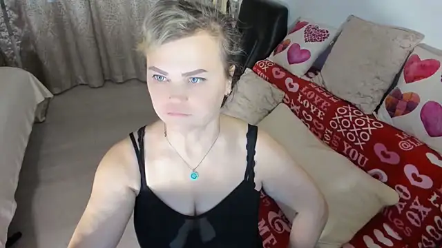 mildmature - MildMature's free webcam - UK Sex Cams