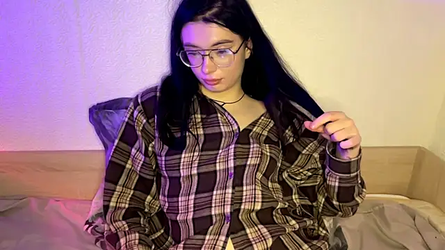 RenataBrought webcam