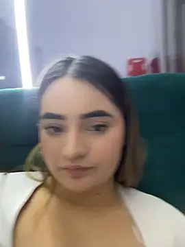 Antonella_Julieta webcam