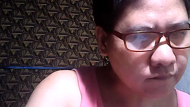 sweetsosie18 - Sweetsosie18's free webcam - UK Sex Cams