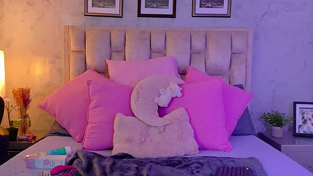 IsabellaRossi webcam