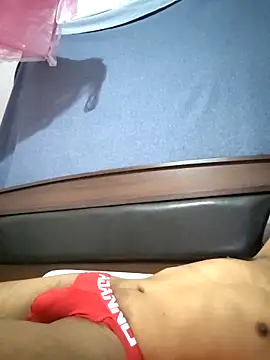 navodad - Navodad's free webcam - UK Sex Cams