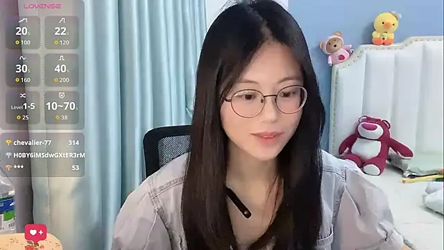 美女Luna-666在线直播