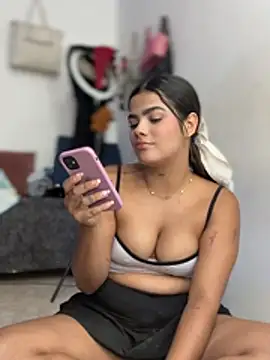 Kaily_Sweet16 webcam