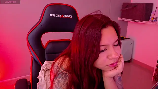 samantha_tattu webcam