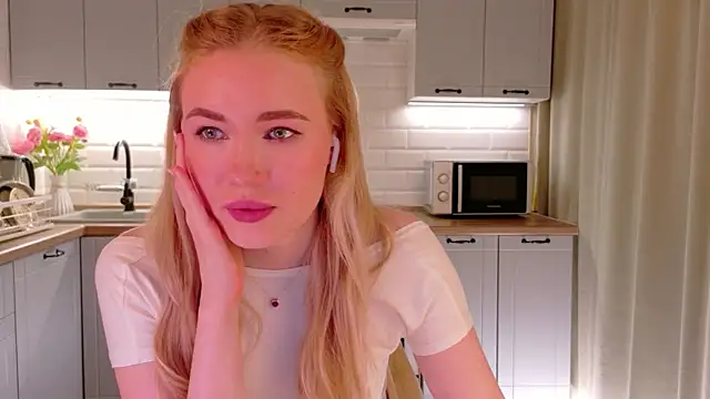 Veronika_Mitchel webcam