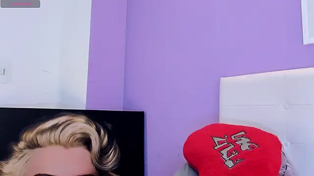 Charlotte11-11 webcam