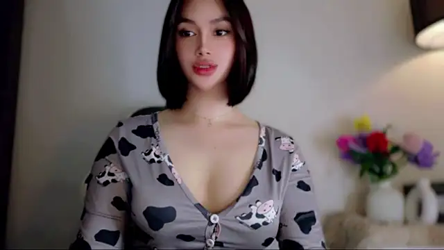 Model: Anna_HollyDoll