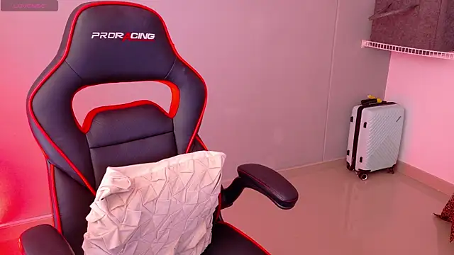 samantha_tattu webcam