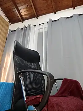 Oliver_bigblack_cock webcam