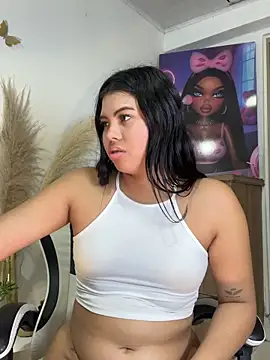 Mia_isabella__ webcam