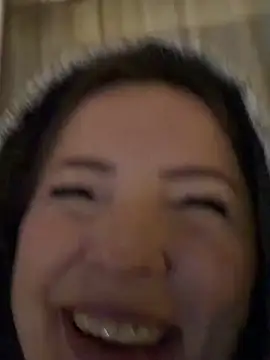 Webcam Model (MaryJey)  is live.Free join now!