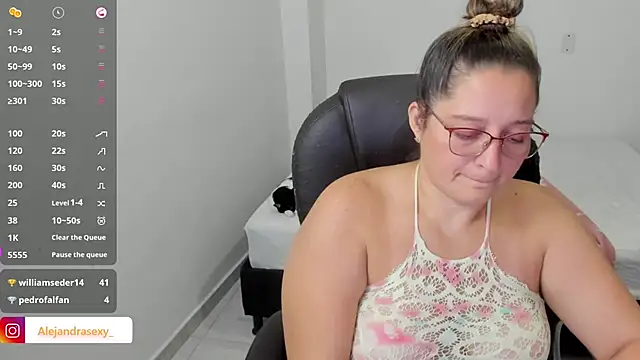 alejandra_milf_ webcam