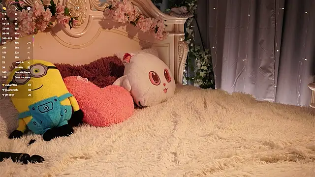 edlinalliston (F teen) - Make my pussy feel your tenderness <3