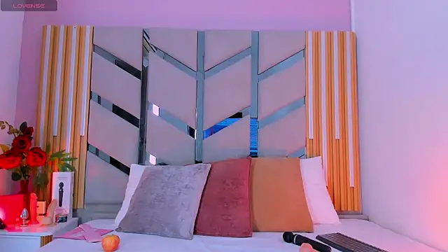 Samantha-Pardo webcam