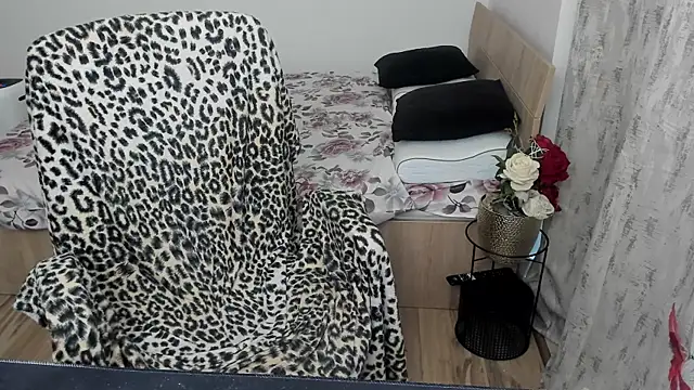 HotDelightXxx webcam