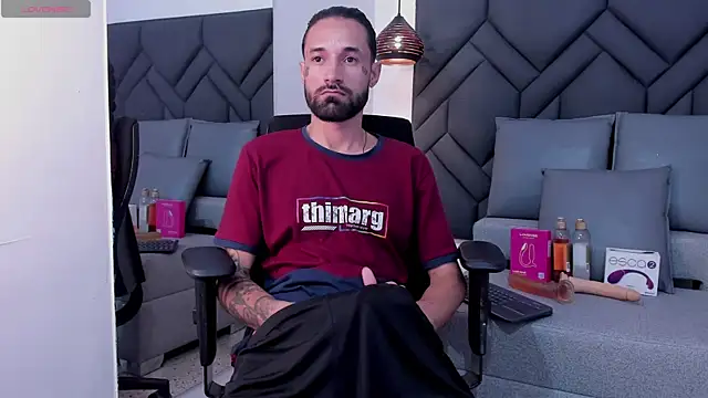 hisoka_011 - Hisoka_011's free webcam - UK Sex Cams